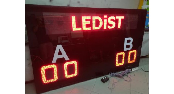 140x240 CM FUTBOL HALI SAHA SKORBORD