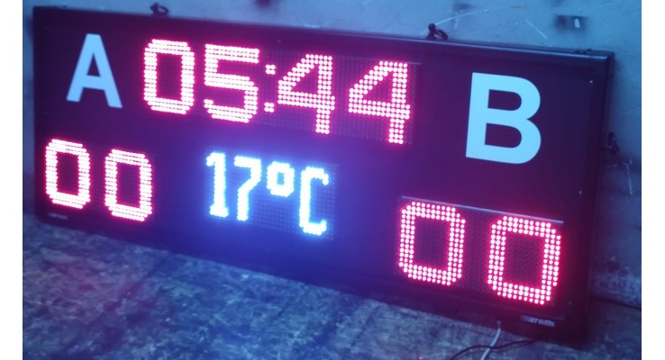 8X50X130 CM LED FUTBOL SKORBORD