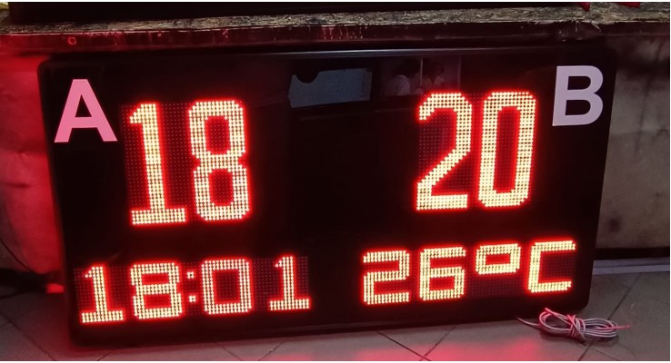 FUTBOL HALI SAHA SKORBORD 6X80X150 CM